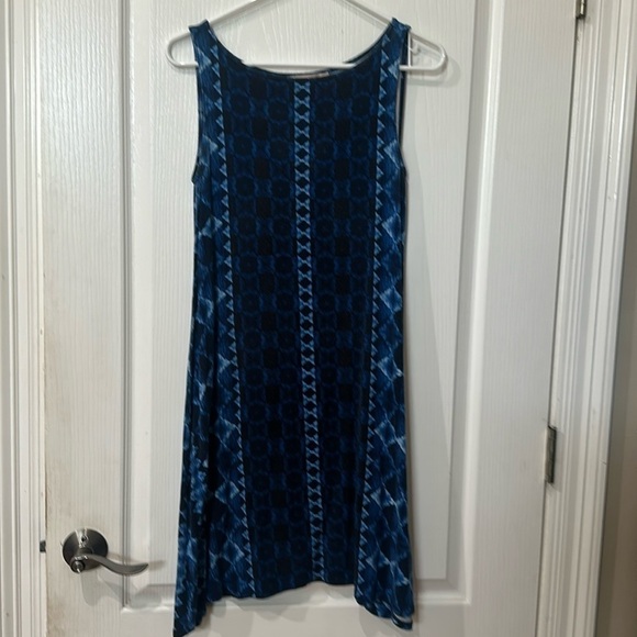 Philosophy size XS that fits like a small sleeveless dress - Picture 1 of 5